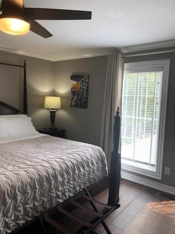 Casa Blanca Boutique Bed & Breakfast Niagara-on-the-Lake Bagian luar foto